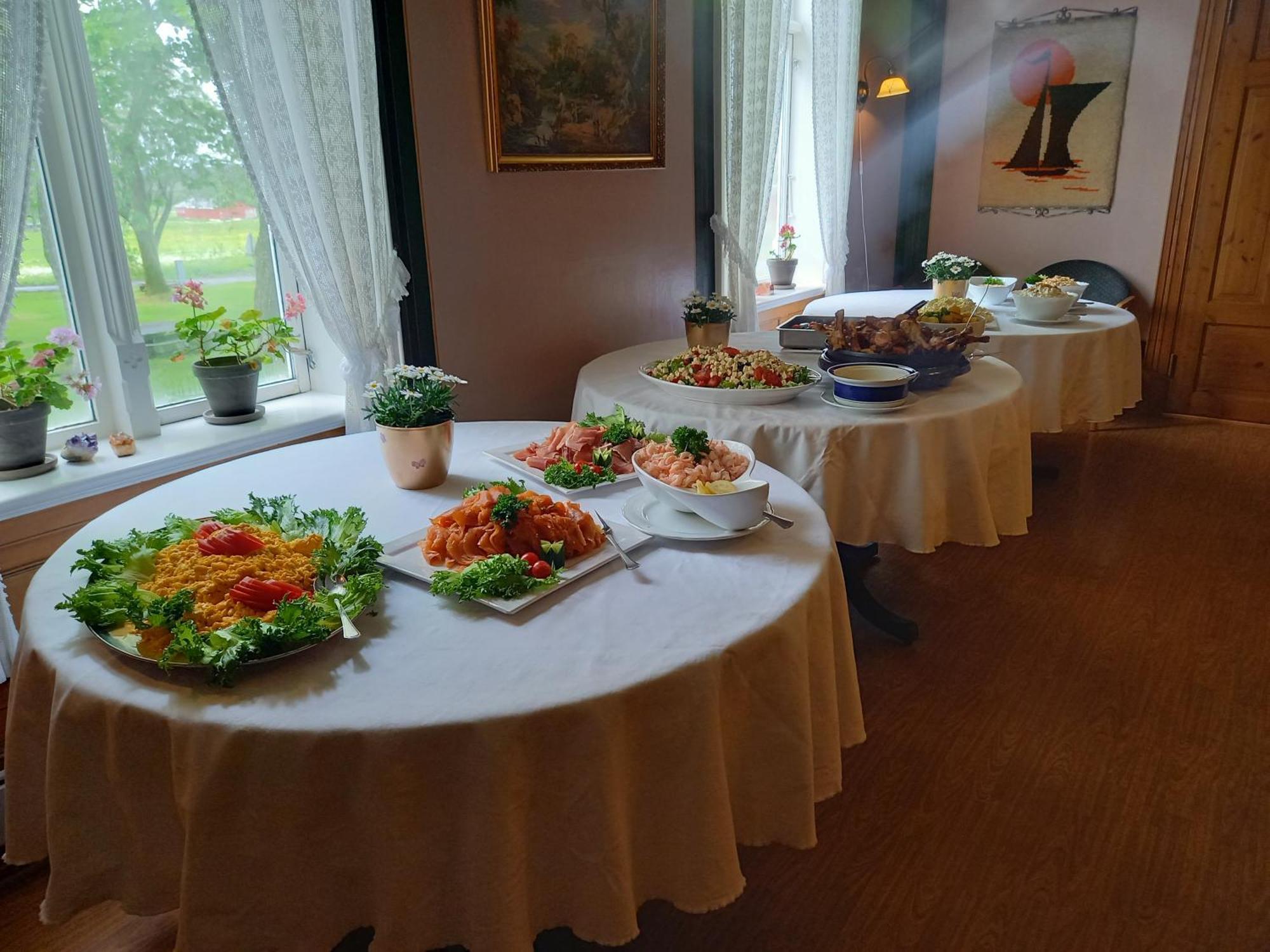 Tjotta Gjestegaard Alstahaug Kültér fotó